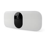 Arlo Floodlight Security Camera Outdoor + PIR, Quality 2K HDR, 160° Wide Angle, Weatherproof, Colour Night Vision, Ringing Alarm Siren, Up to 300