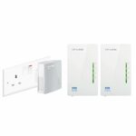 TP-Link TL-WPA4220T KIT 2-Port Powerline Adapter WiFi Starter Kit, Range Extender, Broadband/WiFi Extender, WiFi Booster/Hotspot, No Configuratio